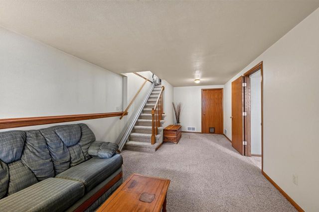 403 Hanson Road, Stoughton, WI 53589