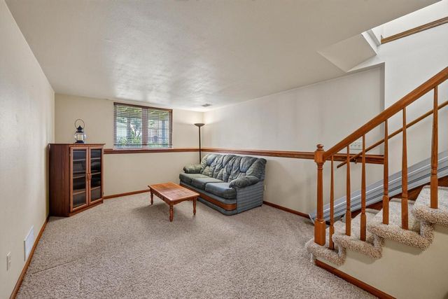 403 Hanson Road, Stoughton, WI 53589