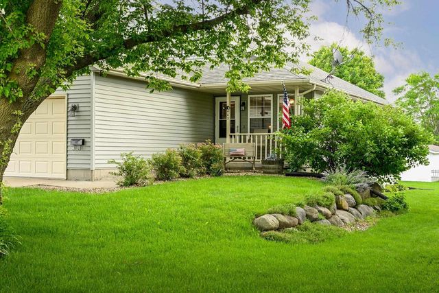 403 Hanson Road, Stoughton, WI 53589