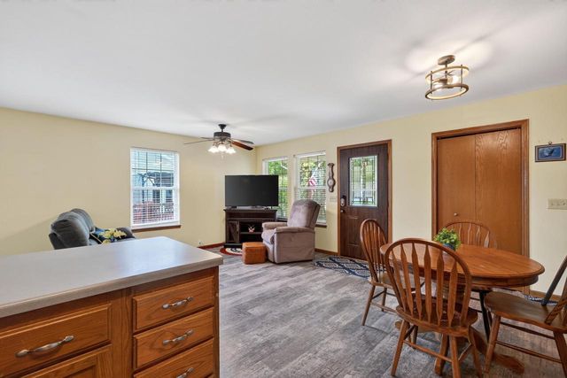 403 Hanson Road, Stoughton, WI 53589