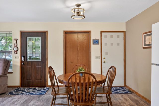 403 Hanson Road, Stoughton, WI 53589
