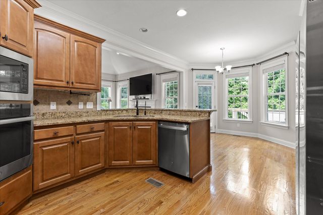 9875 Fieldcrest Drive, Apison, TN 37302