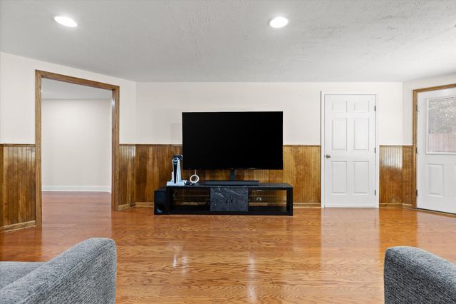 9875 Fieldcrest Drive, Apison, TN 37302