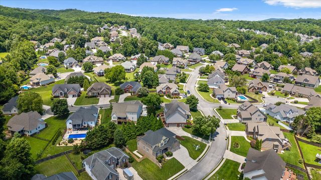 9875 Fieldcrest Drive, Apison, TN 37302