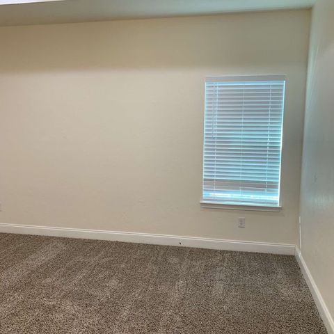 1213 Hemphill Street, Greenville, TX 75401