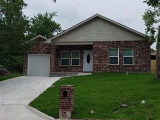 1213 Hemphill Street, Greenville, TX 75401