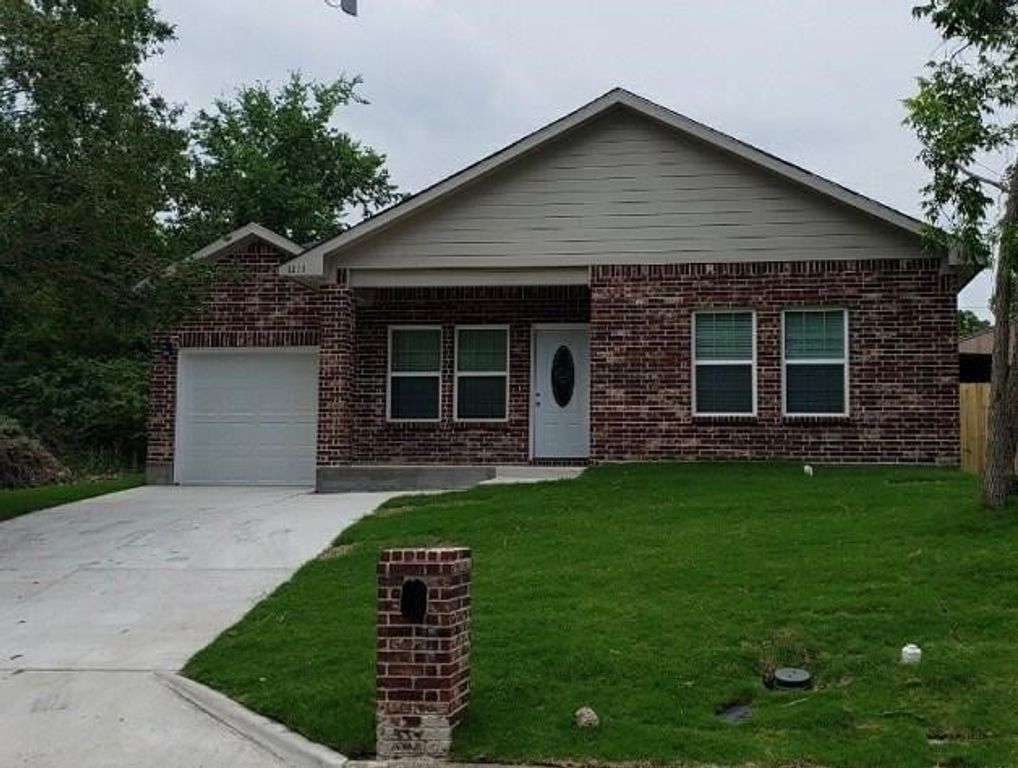 1213 Hemphill Street, Greenville, TX 75401