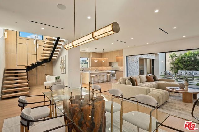 12657 Dewey Street, Los Angeles, CA 90066