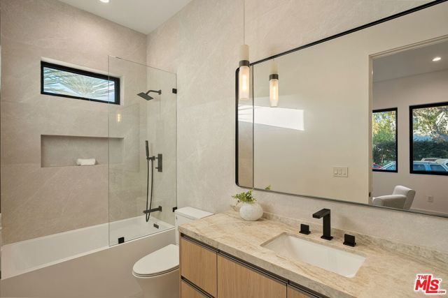 12657 Dewey Street, Los Angeles, CA 90066