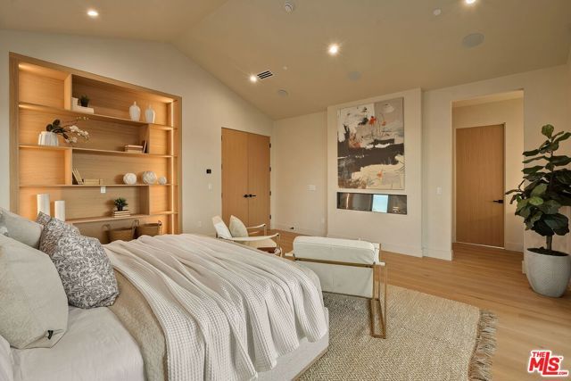 12657 Dewey Street, Los Angeles, CA 90066