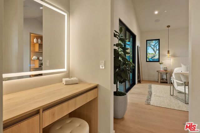 12657 Dewey Street, Los Angeles, CA 90066