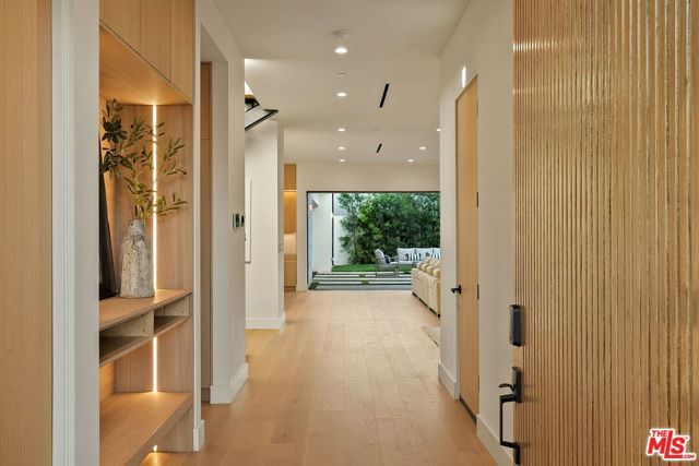 12657 Dewey Street, Los Angeles, CA 90066