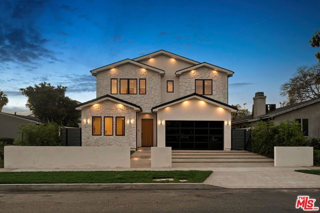 12657 Dewey Street, Los Angeles, CA 90066