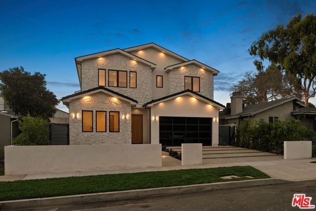 12657 Dewey Street, Los Angeles, CA 90066