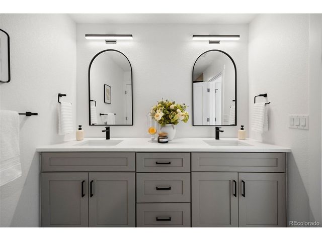 4024 Upham St, Wheat Ridge, CO 80033