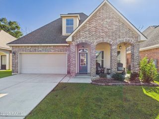 217 Caillou Grove Road, Youngsville, LA 70592