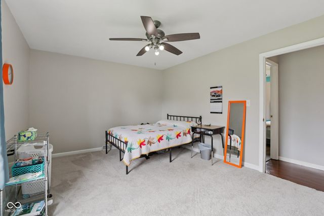 8445 Carthay Circle, Fishers, IN 46038