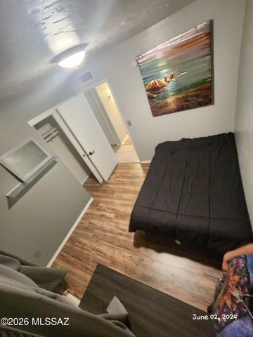 6725 S Downing Avenue, Tucson, AZ 85756