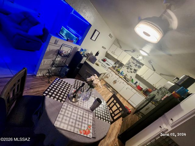 6725 S Downing Avenue, Tucson, AZ 85756