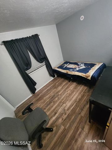 6725 S Downing Avenue, Tucson, AZ 85756