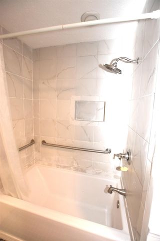 1423 E Bradshire Street, Bloomington, IN 47401