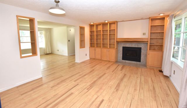 1423 E Bradshire Street, Bloomington, IN 47401