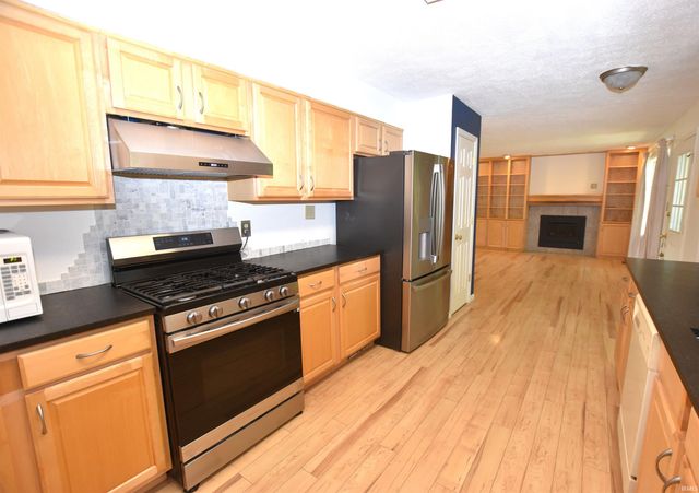 1423 E Bradshire Street, Bloomington, IN 47401