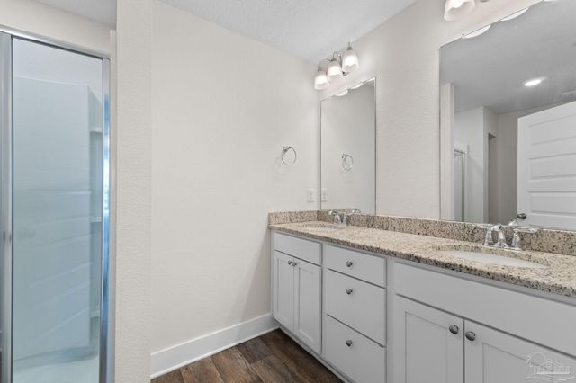 8913 Brigade Trl, Pensacola, FL 32534