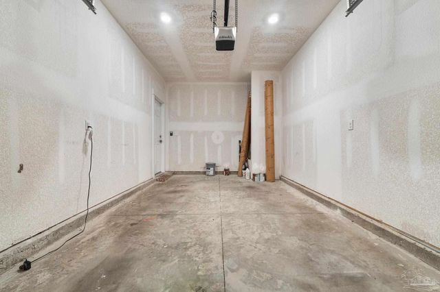 8913 Brigade Trl, Pensacola, FL 32534