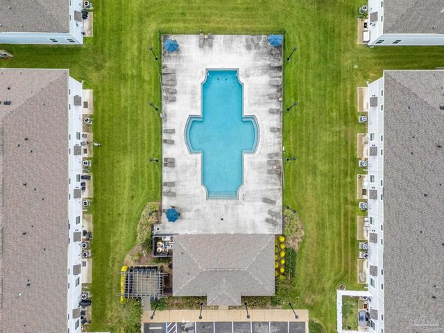 8913 Brigade Trl, Pensacola, FL 32534