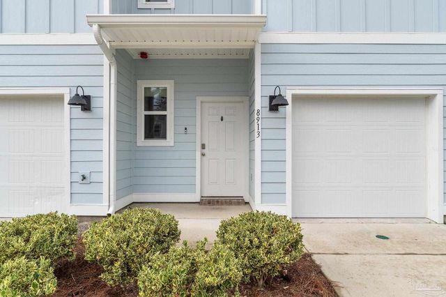 8913 Brigade Trl, Pensacola, FL 32534
