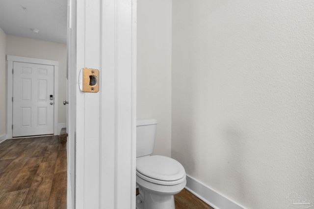 8913 Brigade Trl, Pensacola, FL 32534