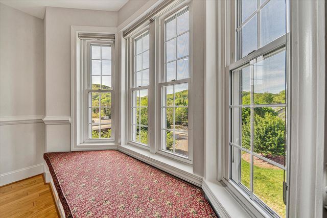 225 23rd St SW Apt 205, Roanoke, VA 24014