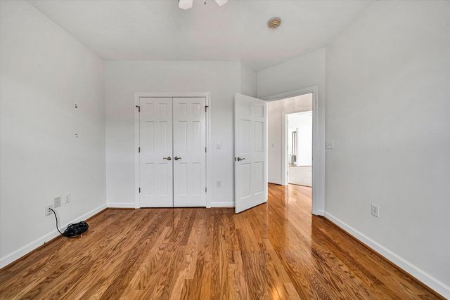 225 23rd St SW Apt 205, Roanoke, VA 24014