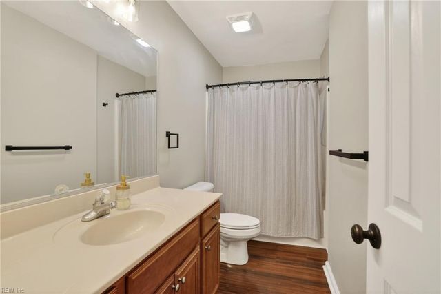 1905 Old Jolliff RD, Chesapeake, VA 23321