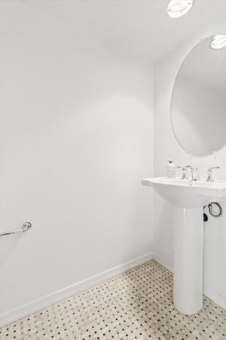 421 W 6th Street 1005, Tempe, AZ 85281
