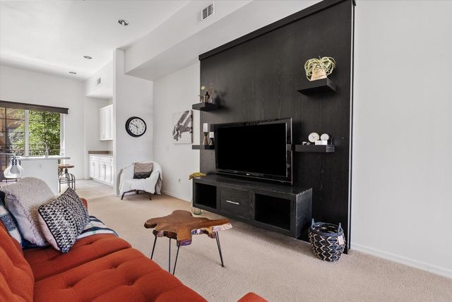 421 W 6th Street 1005, Tempe, AZ 85281
