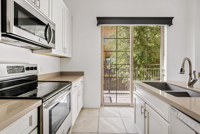 421 W 6th Street 1005, Tempe, AZ 85281