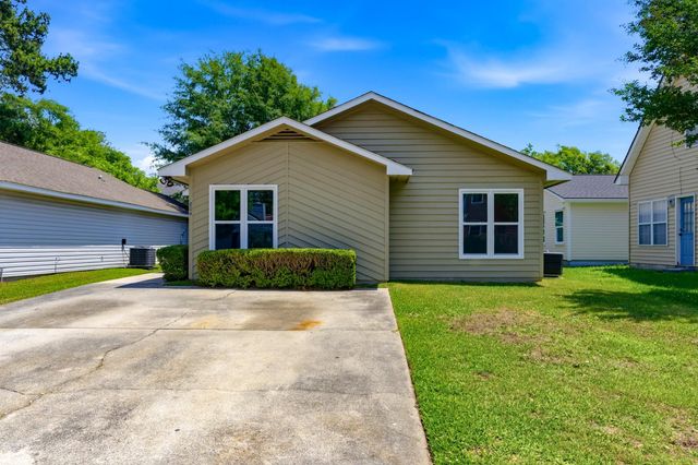 804 Mary Ana Ct., Myrtle Beach, SC 29577