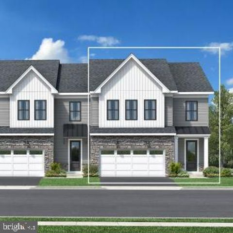 553 TRIFECTA RD #322, Downingtown, PA 19335