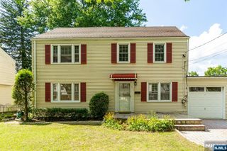 397 Hickory Avenue, Paramus, NJ 07652