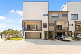 11926 S Hoa Sen Circle, Houston, TX 77072