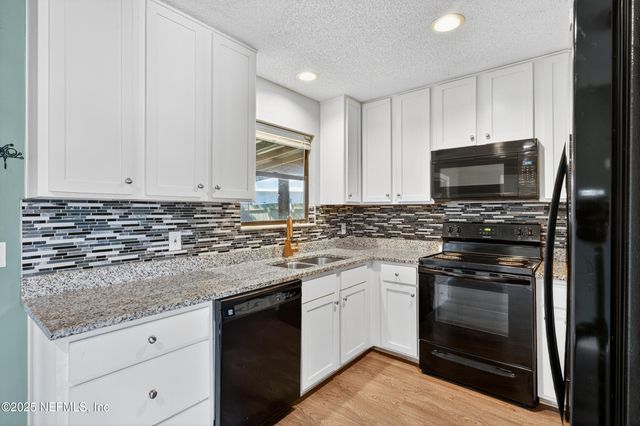 466 SALLY Street, Green Cove Springs, FL 32043