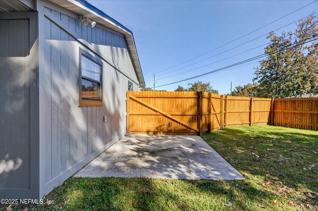 466 SALLY Street, Green Cove Springs, FL 32043