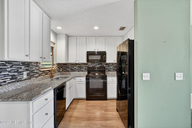 466 SALLY Street, Green Cove Springs, FL 32043