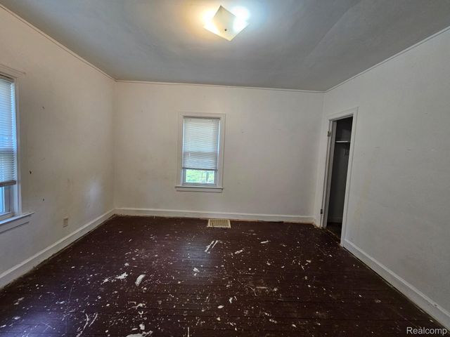 4417 Elizabeth Street, Wayne, MI 48184