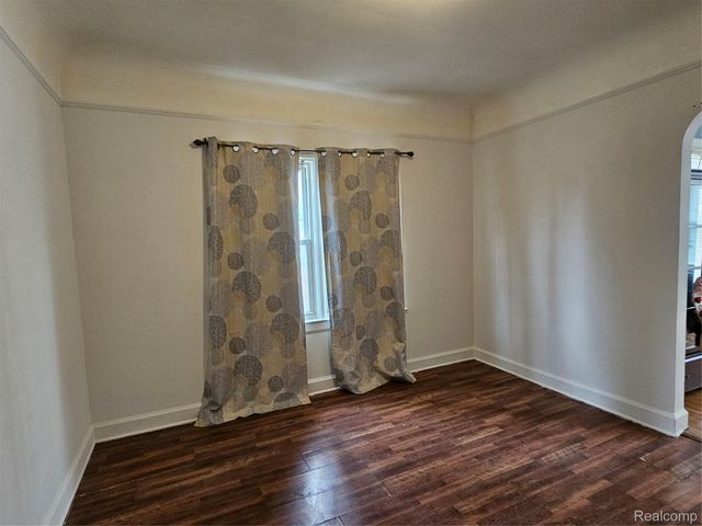 4417 Elizabeth Street, Wayne, MI 48184