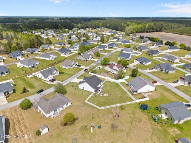 231 Eureka Avenue, Washington, NC 27889