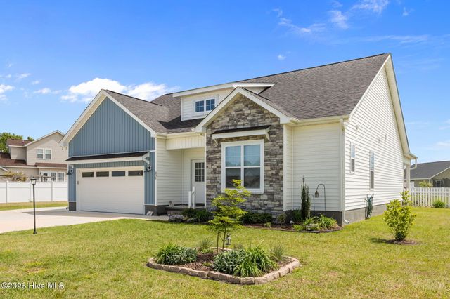 231 Eureka Avenue, Washington, NC 27889