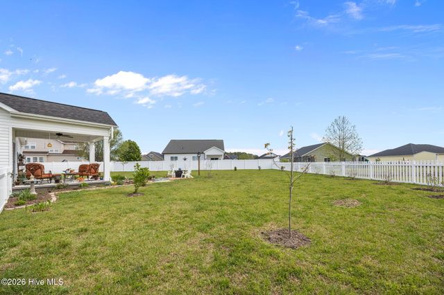 231 Eureka Avenue, Washington, NC 27889